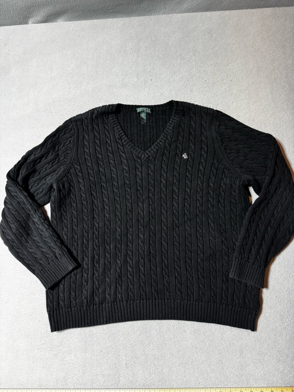 Ralph Lauren Women’s Black Cable-Knit V-Neck Sweater Size 2X